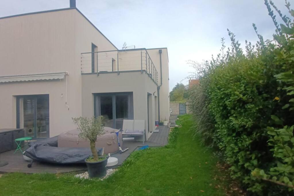 Grande Maison Entiere De 120M2 Epron Exterior foto