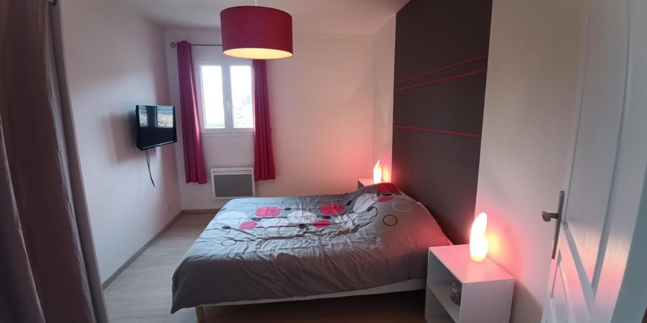 Grande Maison Entiere De 120M2 Epron Exterior foto
